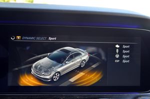 Mercedes Clase E 350d 4MATIC 9G-Tronic 258cv AMG - Foto 80