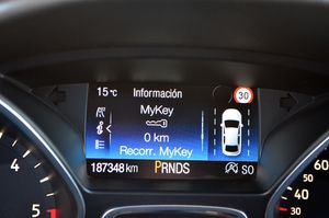 Ford Kuga 2.0 Tdci 180cv 4x4 Powershift Vignale - Foto 29