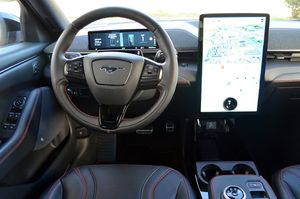 Ford Mustang Mach-E AWD Rango Extendido 351cv 99kWh - Foto 13