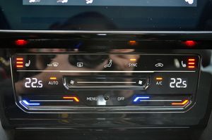 Volkswagen Arteon Elegance 2.0 TDI 147 kW (200 CV) DSG 7 vel. - Foto 78