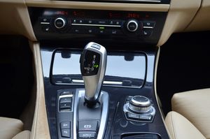 BMW Serie 5 530d xDrive Berlina - Foto 14