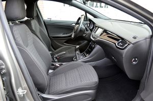 Opel Astra 5p Dynamic 1.6 CDTI 81 kW (110 CV) - Foto 12