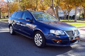 Volkswagen Passat Variant Advance Plus 2.0 TDI CR 140 CV DPF - Foto 5