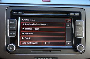 Volkswagen Passat Variant Advance Plus 2.0 TDI CR 140 CV DPF - Foto 28