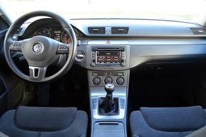 Volkswagen Passat Variant Advance Plus 2.0 TDI CR 140 CV DPF - Foto 6