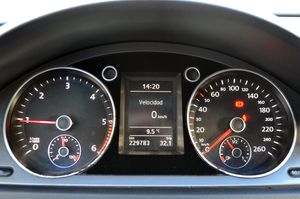 Volkswagen Passat Variant Advance Plus 2.0 TDI CR 140 CV DPF - Foto 10