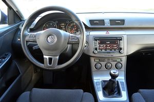 Volkswagen Passat Variant Advance Plus 2.0 TDI CR 140 CV DPF - Foto 13