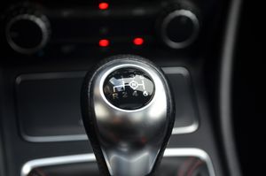 Mercedes Clase CLA 200d 136cv AMG - Foto 54