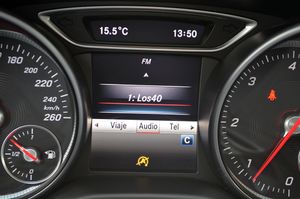 Mercedes Clase CLA 200d 136cv AMG - Foto 26