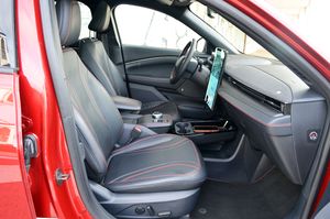 Ford Mustang Mach-E Premium AWD 258 kW (351 CV) Rango Extendido 99 kWh - Foto 12