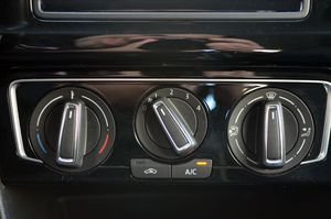 Volkswagen Polo 5p Advance 1.4 TDI 75 CV BMT Match - Foto 24