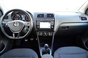 Volkswagen Polo 5p Advance 1.4 TDI 75 CV BMT Match - Foto 6
