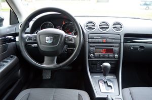 Seat Exeo Style 2.0 TDI CR 143 CV Multitronic - Foto 13