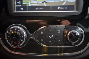 Renault Captur Zen TCe 120 EDC - Foto 21