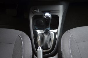 Renault Captur Zen TCe 120 EDC - Foto 14