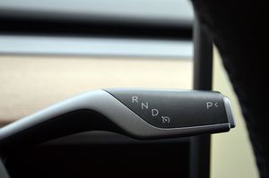 Tesla Model Y Gran autonomía Tracción integral 514cv - Foto 22