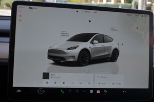 Tesla Model Y Gran autonomía Tracción integral 514cv - Foto 25