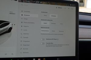 Tesla Model Y Gran autonomía Tracción integral 514cv - Foto 30