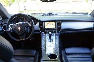 Porsche Panamera Turbo - Foto 6