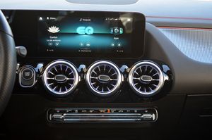 Mercedes EQA 250 190cv 66,5kWh AMG - Foto 15