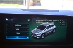 Mercedes EQA 250 190cv 66,5kWh AMG - Foto 73