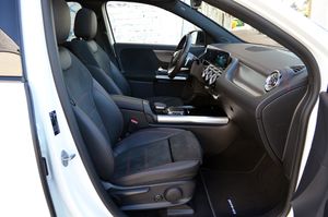 Mercedes EQA 250 190cv 66,5kWh AMG - Foto 12