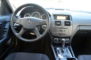 Mercedes Clase C C 220 CDI BlueEFFICIENCY Berlina Aut. 170cv - Foto 13