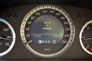 Mercedes Clase C C 220 CDI BlueEFFICIENCY Berlina Aut. 170cv - Foto 22