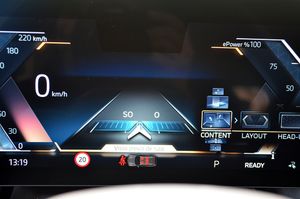 BMW iX xDrive50 523cv 111kWh - Foto 24