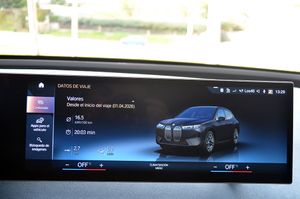 BMW iX xDrive50 523cv 111kWh - Foto 64