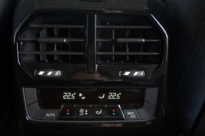 BMW iX xDrive50 523cv 111kWh - Foto 99