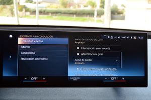 BMW iX xDrive50 523cv 111kWh - Foto 44