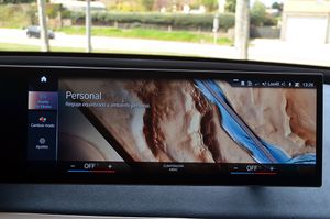 BMW iX xDrive50 523cv 111kWh - Foto 81