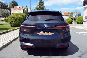 BMW iX xDrive50 523cv 111kWh - Foto 109