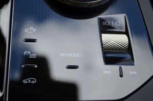 BMW iX xDrive50 523cv 111kWh - Foto 37