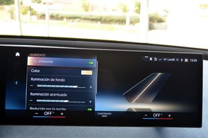 BMW iX xDrive50 523cv 111kWh - Foto 67