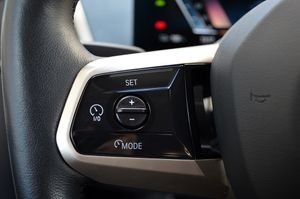 BMW iX xDrive50 523cv 111kWh - Foto 17