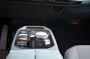 BMW iX xDrive50 523cv 111kWh - Foto 14