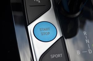 BMW iX3 80 kWh M Sport 286cv - Foto 24