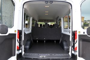 Ford Transit 350 Combi L3H2 2.0 Tdci 130cv 9 plazas - Foto 9