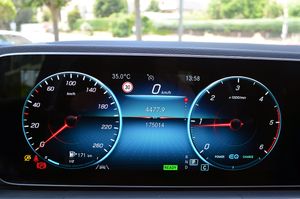 Mercedes Clase GLE 300d 4Matic AMG 272cv EQ-Boost - Foto 42