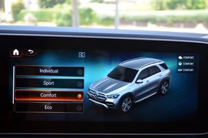 Mercedes Clase GLE 300d 4Matic AMG 272cv EQ-Boost - Foto 85