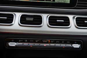 Mercedes Clase GLE 300d 4Matic AMG 272cv EQ-Boost - Foto 27