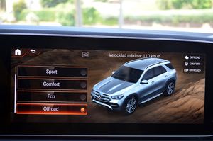 Mercedes Clase GLE 300d 4Matic AMG 272cv EQ-Boost - Foto 87