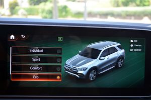 Mercedes Clase GLE 300d 4Matic AMG 272cv EQ-Boost - Foto 86