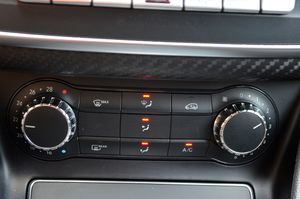Mercedes Clase A A 200 d 7G-DCT 136cv AMG - Foto 26