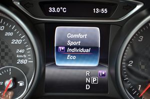 Mercedes Clase A A 200 d 7G-DCT 136cv AMG - Foto 63