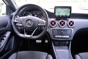 Mercedes Clase A A 200 d 7G-DCT 136cv AMG - Foto 13