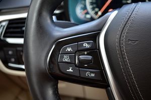 BMW Serie 5 520d Berlina Aut. 190cv Luxury - Foto 18
