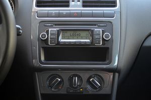 Volkswagen Polo 5p Sport 1.6 TDI 105 CV - Foto 14